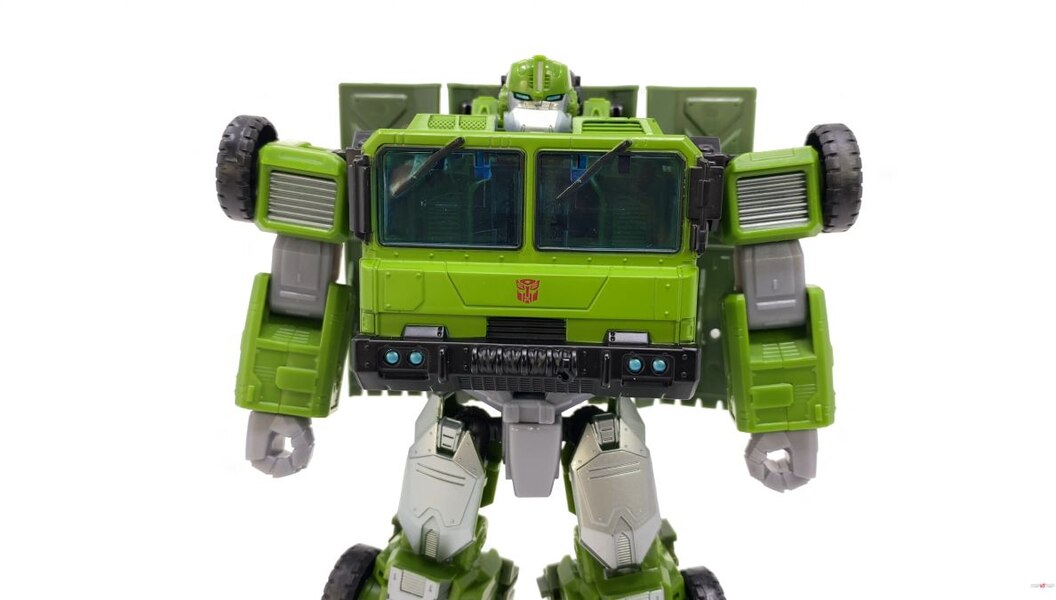 Transformers Legacy Bulkhead In Hand Image  (29 of 56)